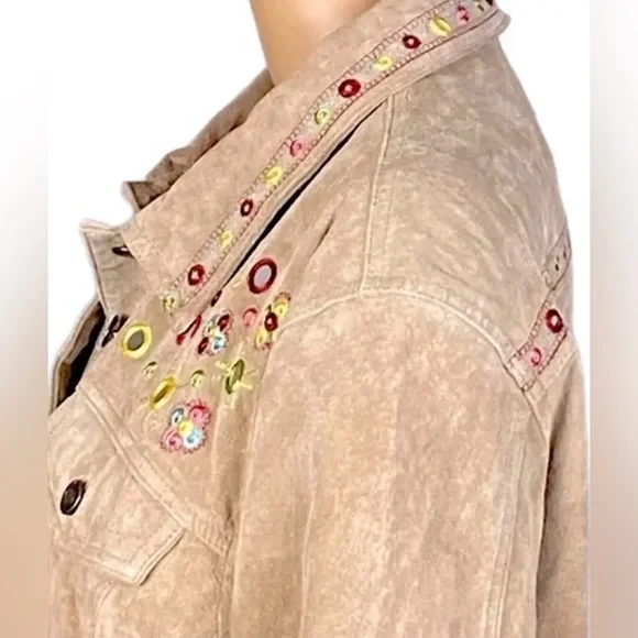 CHICO's Chicos Tan Suede Leather Jean Style Jacket  Boho Embroidery Accent 3 XL - Picture 7 of 7